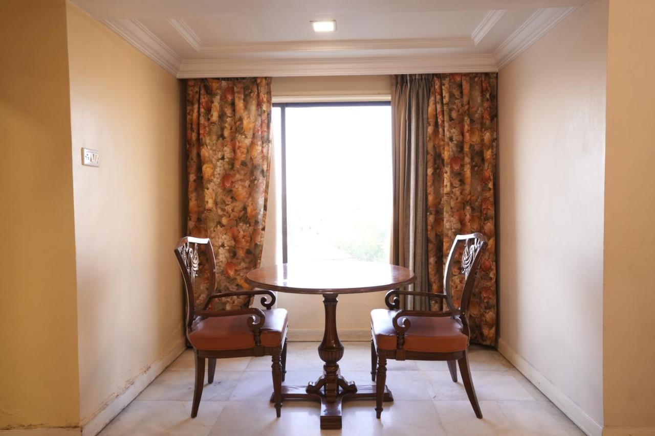 Hotel Hardeo Ναγκπούρ Εξωτερικό φωτογραφία