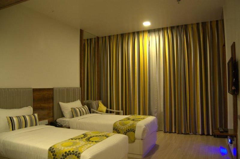 Hotel Hardeo Ναγκπούρ Εξωτερικό φωτογραφία