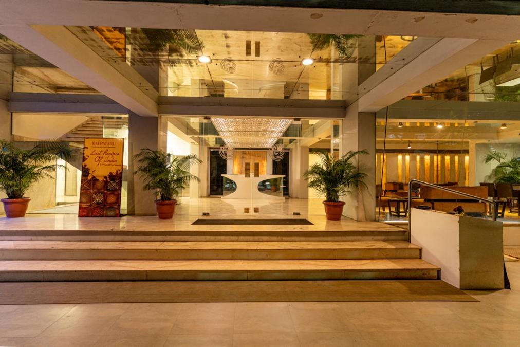 Hotel Hardeo Ναγκπούρ Εξωτερικό φωτογραφία